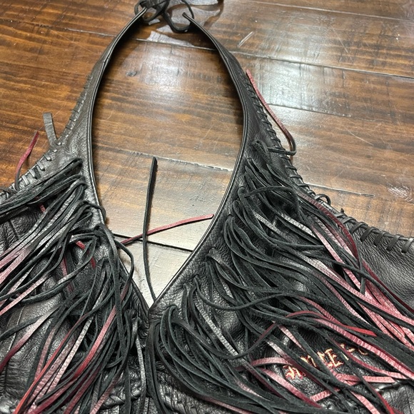 Harley-Davidson leather Halterfringe Black and Red Graphic Crop Top - Picture 10 of 16